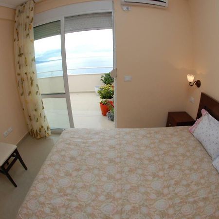 Erti'S Apartments Саранда Екстер'єр фото